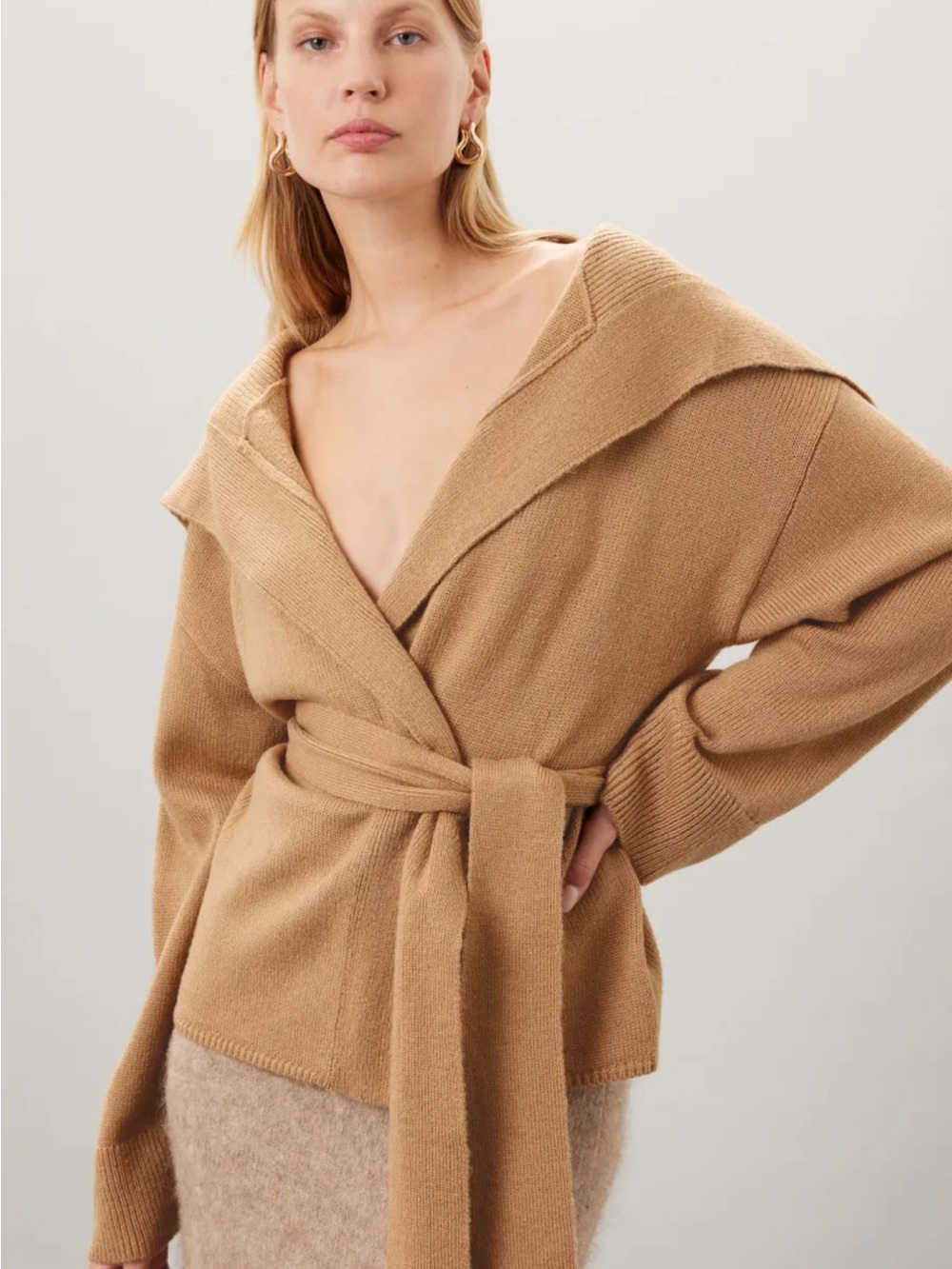Marina Moscone Wrap Cardigan size XS in camel color 🥰
